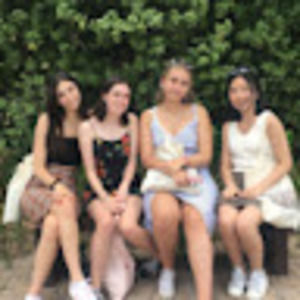 Meet your Posher, Daphne